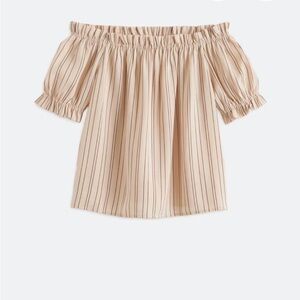 Patty Off-Shoulder top